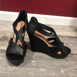 Top Moda ELLA-18 Women's Gladiator Wedge Heel Sandals
Black